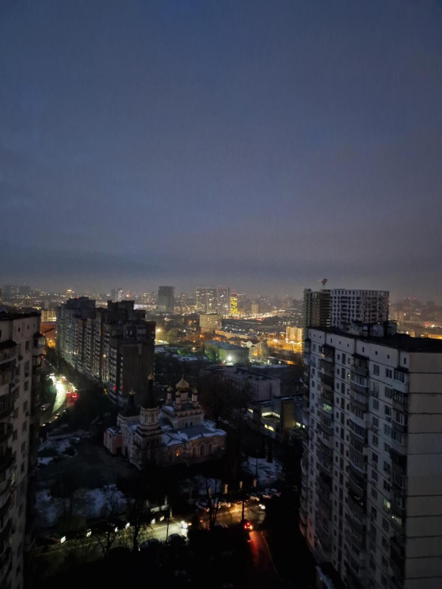 Перлина Міста З Чудовим Видом На Весь Київ Bagian luar foto